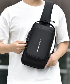 Túi đeo chéo thể thao 1