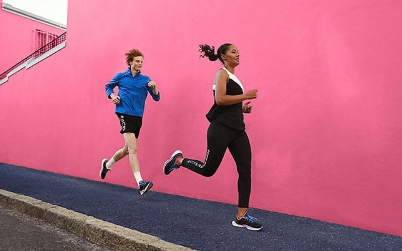 tư thế chạy bộ khoa học